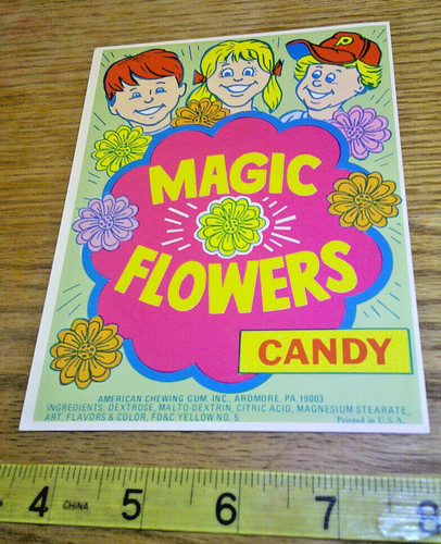 Vintage display Magic Flowers candy machine card