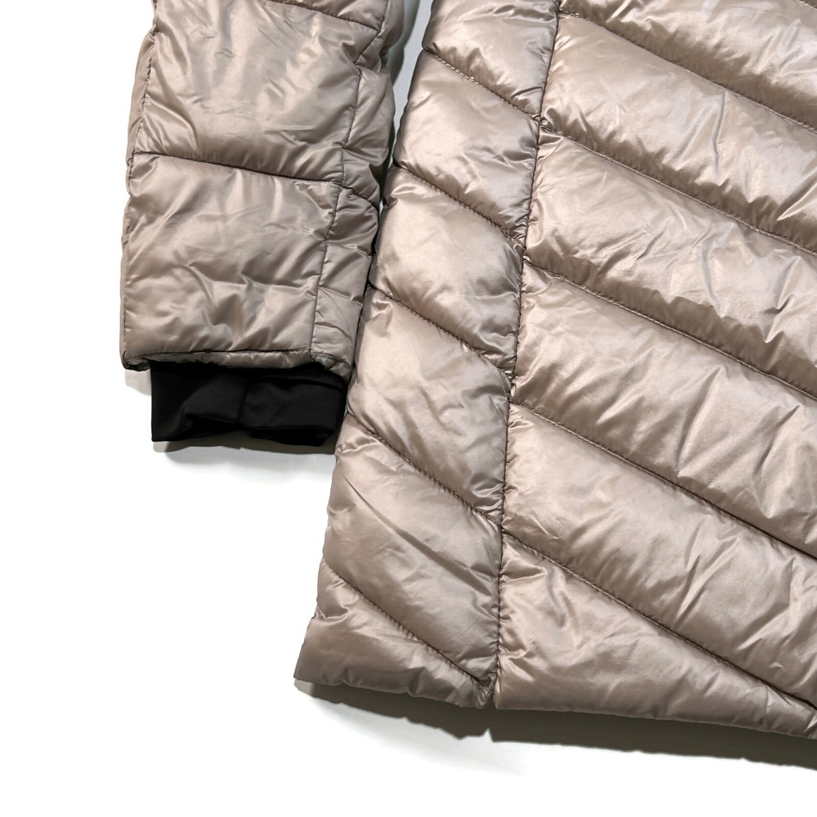 BCBG MAXAZRIA Packable Down Jacket Womens Small H… - image 7