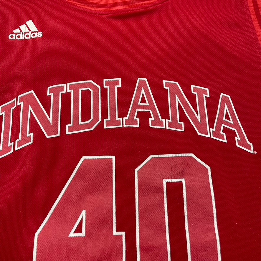Indiana Hoosiers Jersey Mens Medium Red Adidas Basketball Gym Logo NCAA thumbnail 4