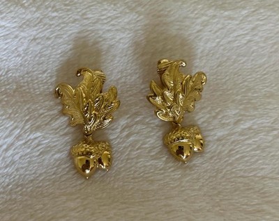 ACORN EARINGS