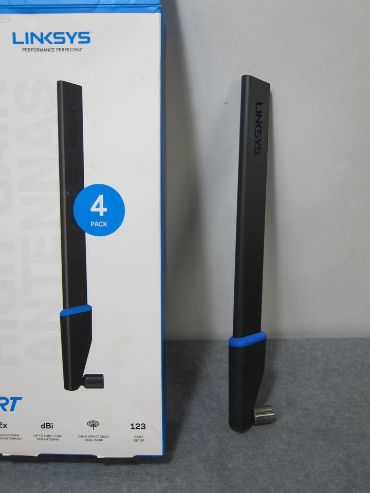 Linksys WRT004ANT Omni Directional Dual-Band 4-Pack High Gain Antenna OPEN BOX - Image 4 of 4