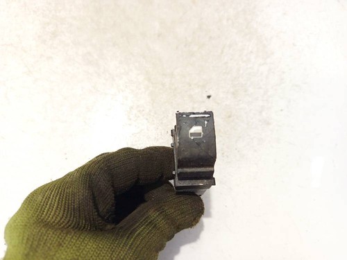 1f0959855 Fensterheber schalter  Volkswagen Passat DE2570145-48