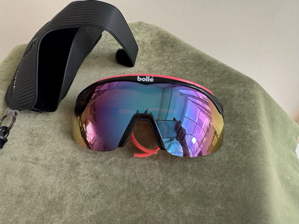 Escudo deportivo retro vintage años 80 90 Bolle Edge 2 diseñador completo con estuche Foto 2 de 4