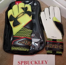 UNDER ARMOUR DESAFIO PRO SOCCER GOALIE GOALKEEPER GLOVES, 1279427-731, NWT