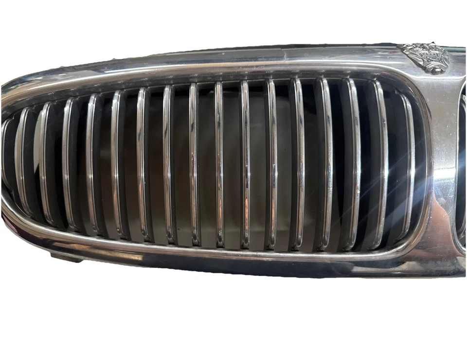 Parrilla delantera cromada Jaguar X Type 2002-2008 Foto 4 de 4