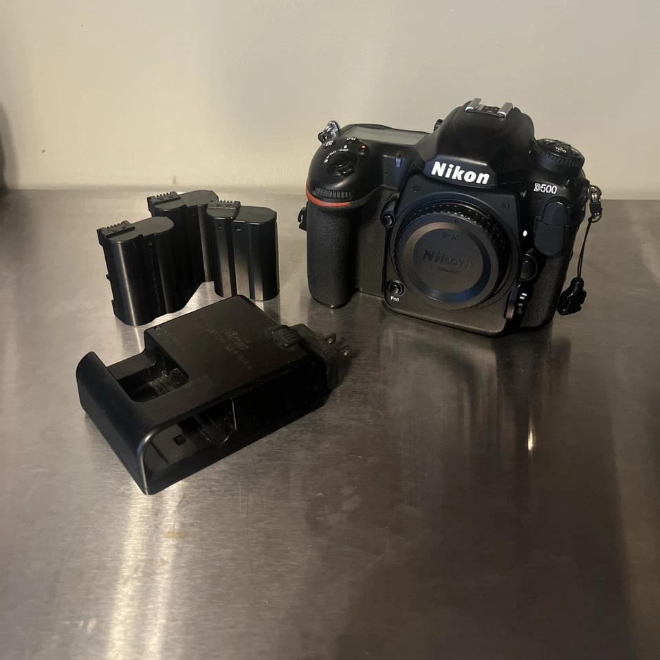 Корпус цифрового однообъективного зеркального фотоаппарата Nikon D500 20,9 Мп #487 - Изображение 2 из 4