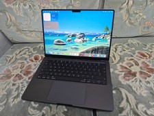 Apple MacBook Pro 14" M5 10/10c 16GB 512GB SSD - 100% Batt 35 Cycle