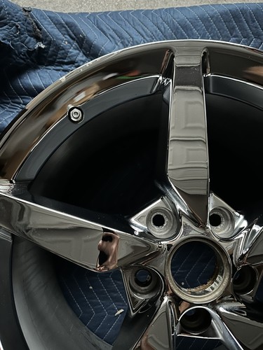 19” Corvette C7 2014-2019 Rear Wheel Rim Factory OEM 19X10 Chrome 20986438 - Picture 4 of 11