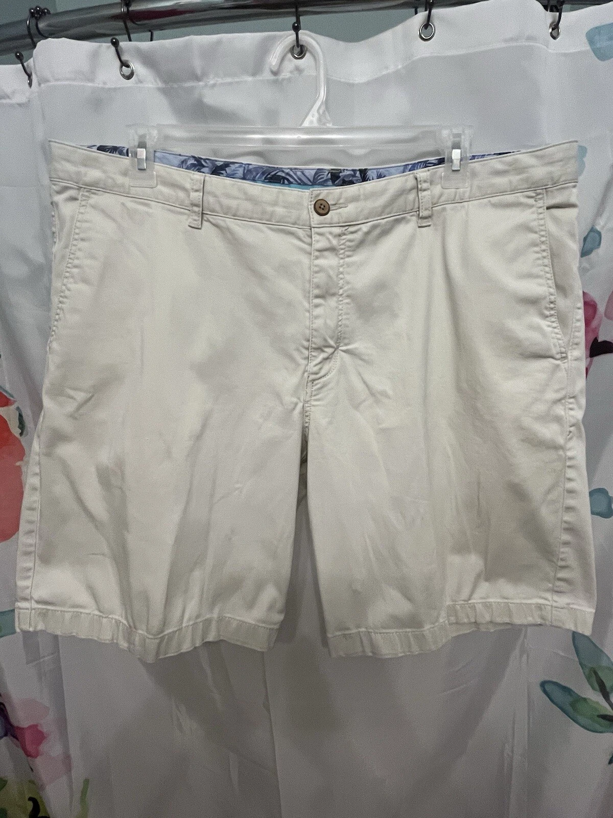 Tommy Hilfiger Shorts Mens Size 42 Light Khaki Casual Chino Stretch Comfort