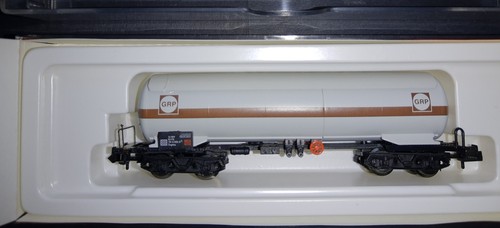 Arnold 4704   4-achsiger Druckgaskesselwagen "GRP" ; grau der FS  in OVP; N | Zustand: Neu