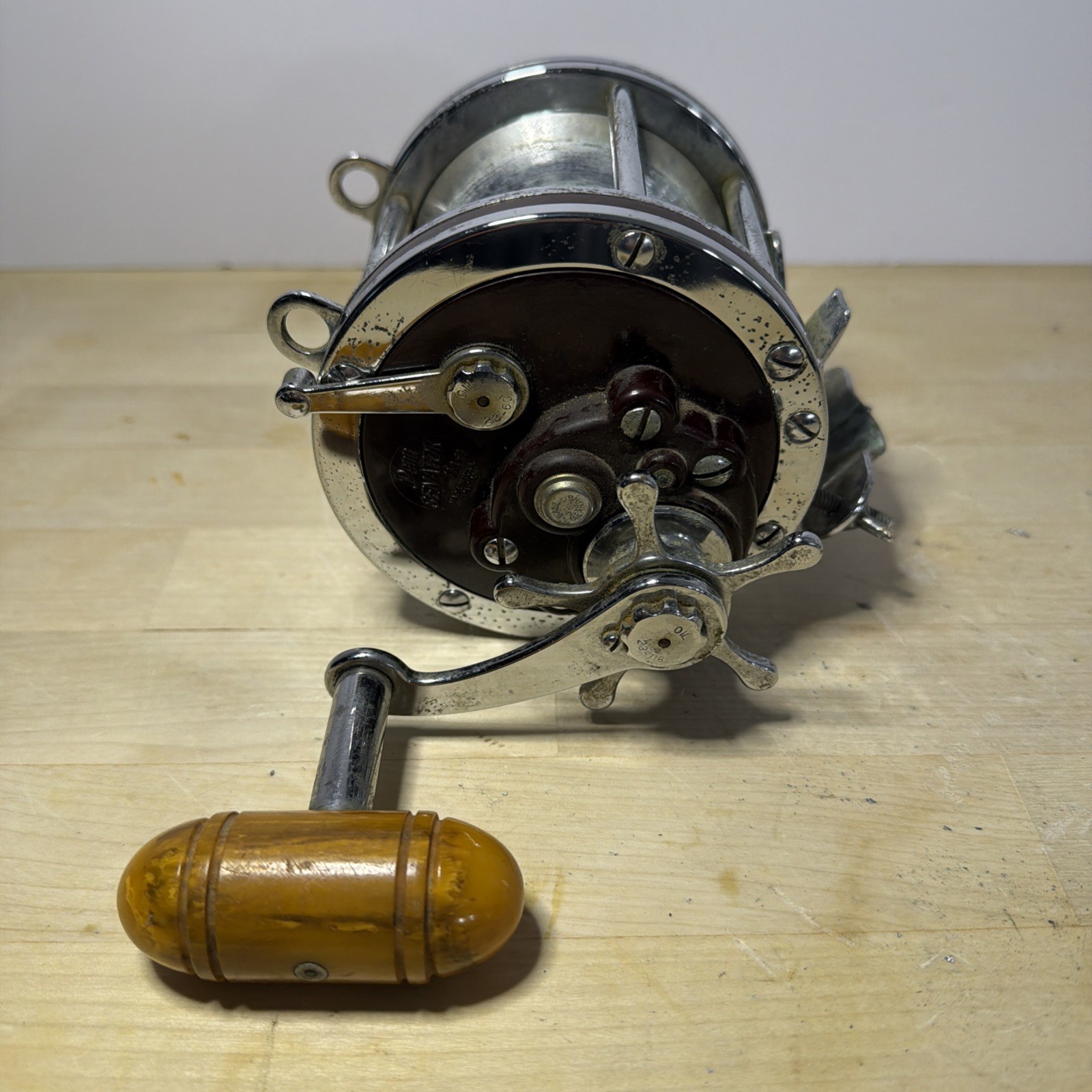 PENN Senator 114H 6/0 Made in USA With Rod Clamp Good Condit