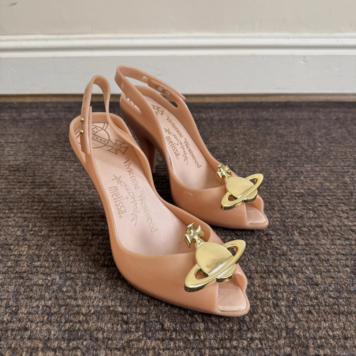 Preços baixos em Slingback feminino Vivienne Westwood | eBay