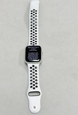Apple Watch SE (40mm) Nike Edition GPS   Silver Aluminum