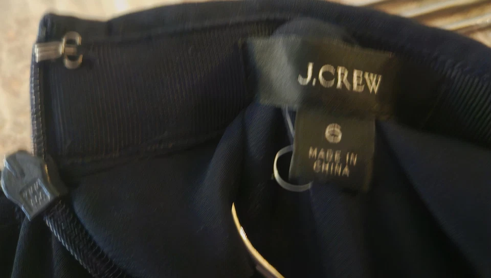 FALDA MIDI PLISADA AZUL MARINO J CREW CLÁSICA PREPPY FLUIDA ELEGANTE TALLA 6 EN MUY BUEN ESTADO Foto 3 de 4