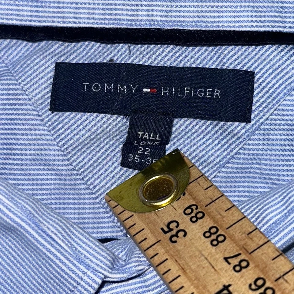 Camisa de vestir Tommy Hilfiger para hombre alta 22 azul a rayas manga larga con botones Foto 4 de 4