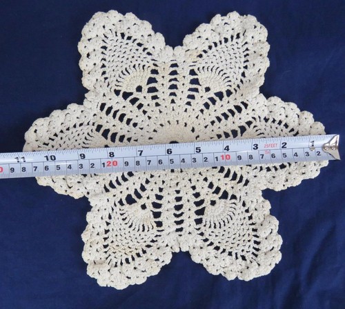 Crochet Doilies Lot of 4 Beige Various Shapes Star Floral Round Repurpose Craft - Picture 10 of 11