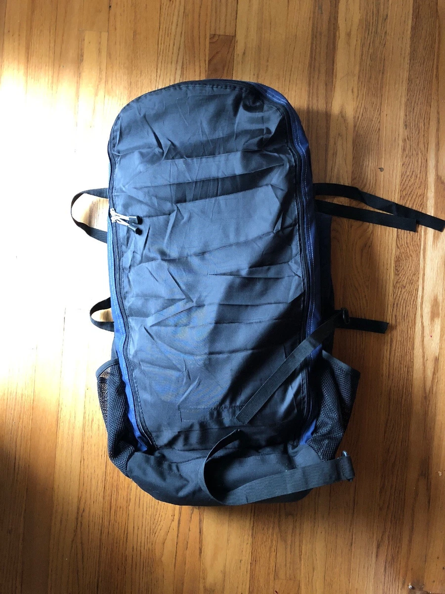 The North Face 75 15 Liter Appalachian 3 in 1 backpack Minus Detachable 1 pc