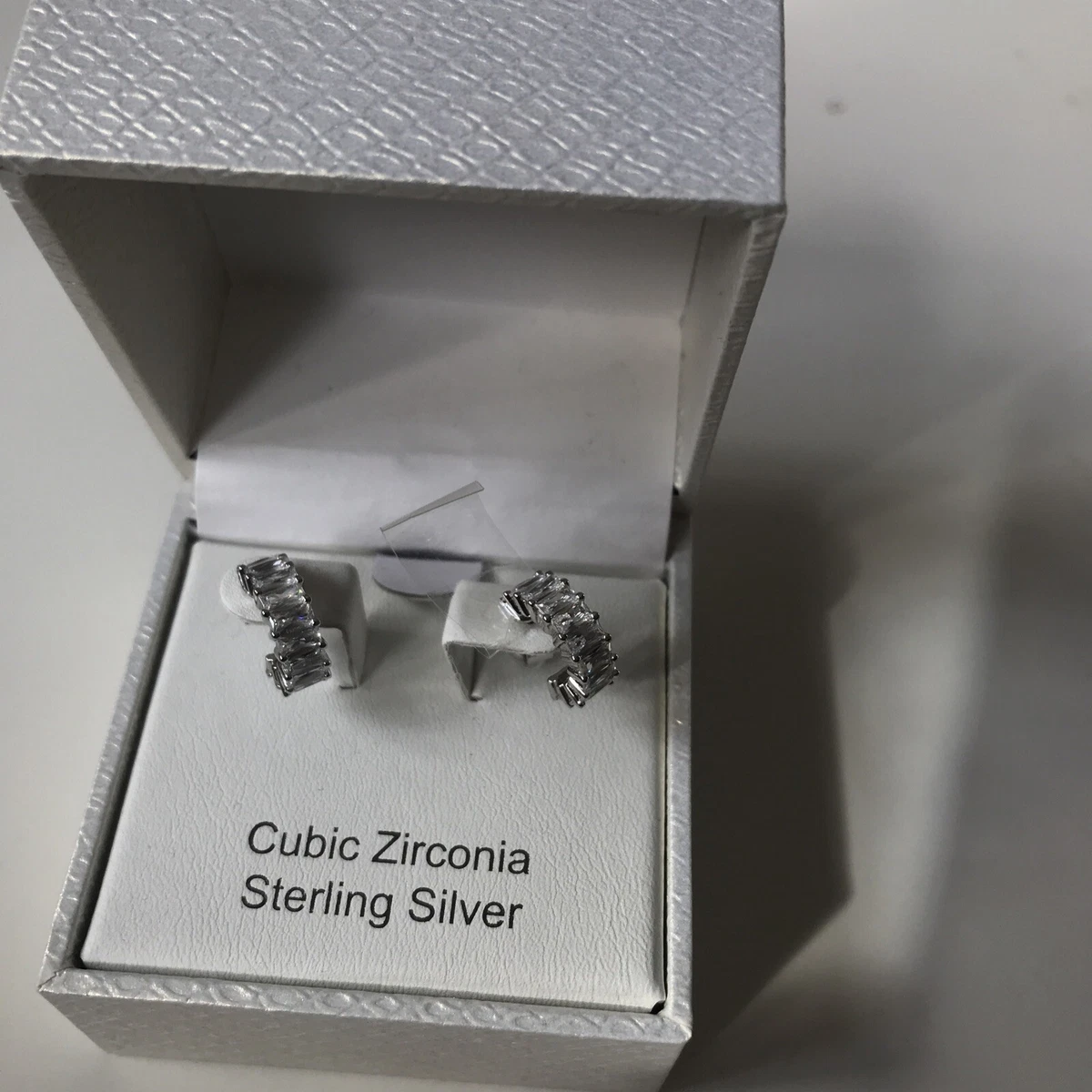 Rachel Ashwell 925 STERLING SILVER Cubic Zirconia Huggie Earrings gift boxed