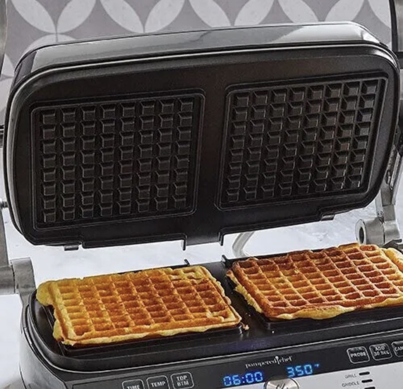 PAMPERED CHEF Deluxe Electric Waffle Plates NIB 100466 Electric Griddle
