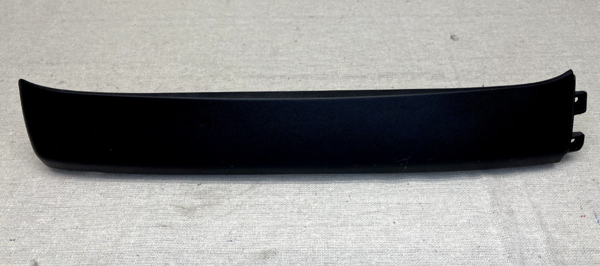 06-14 Lexus IS250 IS350 FRONT LEFT SEAT CUSHION FRONT COVER OEM 71868-53030