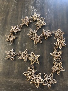 Wire-wrapped Wooden Star Garland 68” Holiday Christmas 4th Of July Patriotic