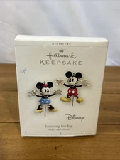 Hallmark Keepsake Miniature Jumping for Joy Mickey & Minnie 2006