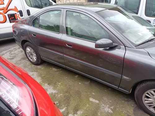 Paraurti Anteriore per VOLVO S60 BERLINA 2.4 D 2004 190325 - Foto 10 di 10