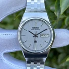 Vintage Seiko King Quartz Gray Textured Dial Japan Made Men's Watch 5856-8030