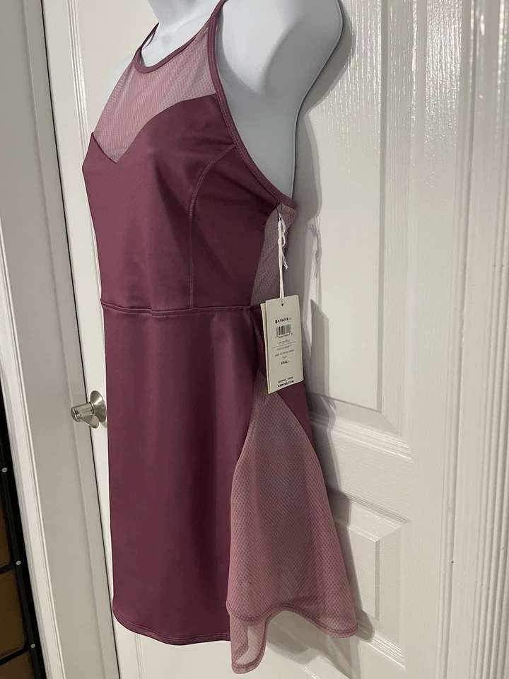 Nuevo con etiquetas Vestido KSwiss Tenis/Pickleball con Pantalones Cortos de Compresión Foto 4 de 4