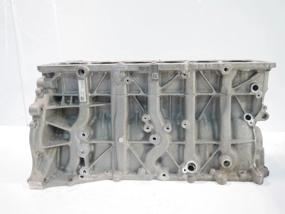 Engine block Defective for 2018 BMW 440i 540i 3.0 B58B30A B58 B58B30M0 354 - 360 - Image 2 of 4