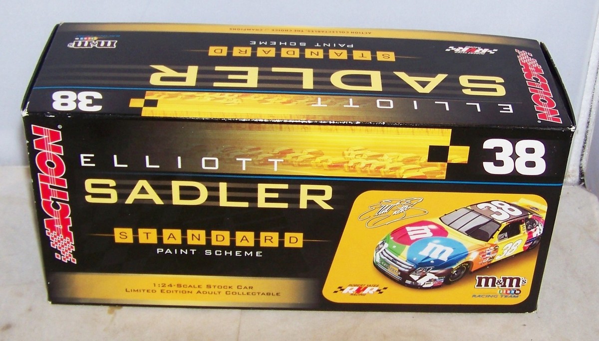 ミニカー 2006 Elliott Sadler 38 M & MS 1/24 2006 Elliott Sadler 38 M & MS 1/24 Action Platinum NASCAR Diecast