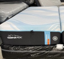 TempurPedic LuxeBreeze Firm 2.0 Split 1of2 Cal-King Mattress Adjustable Base