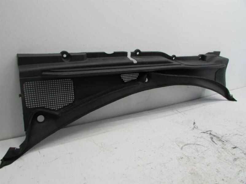 2007-2012 GMC Acadia Windshield Cowl Vent Grille Panel 25844421 