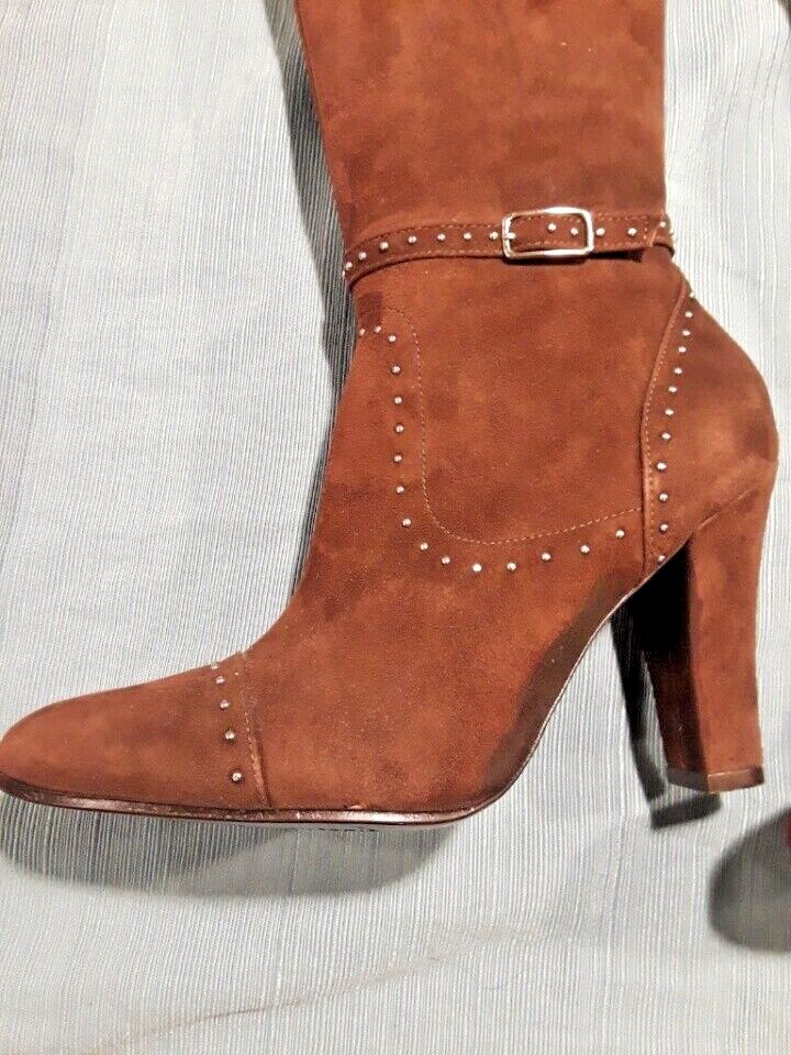 New Condition BCBGMAXAZRIA Brown Suede/ Leather Knee High Heeled boot-Size 6B/36 image 5
