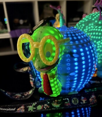 Disneyland Main Street Electrical Parade 50th LIMITED Turtle Light