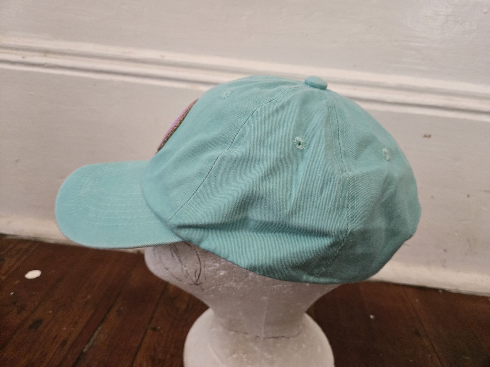 Heartstrings StrapBack Baseball Cap Green Smiling… - image 2