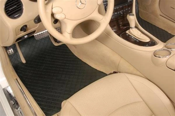 Juego completo de 2 filas de alfombrillas de goma Flexomat personalizadas para CHEVROLET - Hecho en EE. UU. Foto 4 de 4