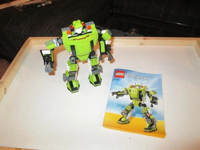 LEGO Creator 31007 Power Mech, Foto 3 von 4
