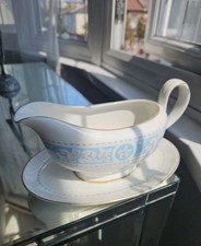 Royal Doulton Englisch durchscheinend China Hampton Court So&szlig;enplatte und Tellerst&auml;nder