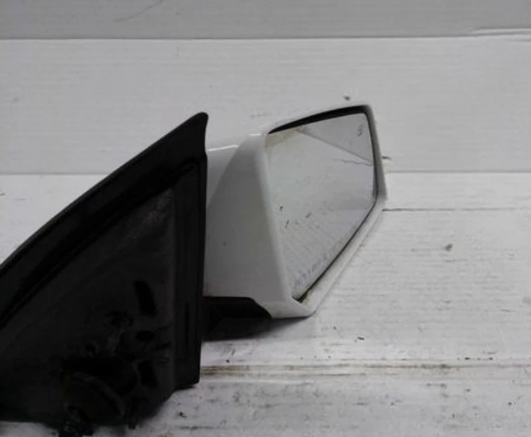 2013-2017 Chevrolet Traverse Acadia RH Passenger Side View Door Mirror WHT Oem — 第 2/4 张图片