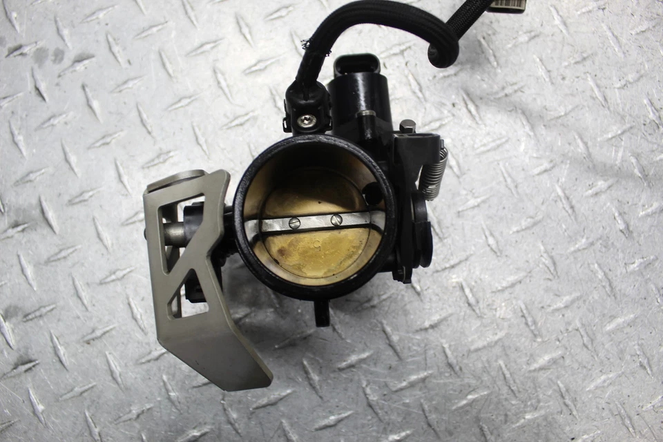 Corpo do acelerador BMW R1200GS ADVENTURE 2010 - Imagem 2 de 4