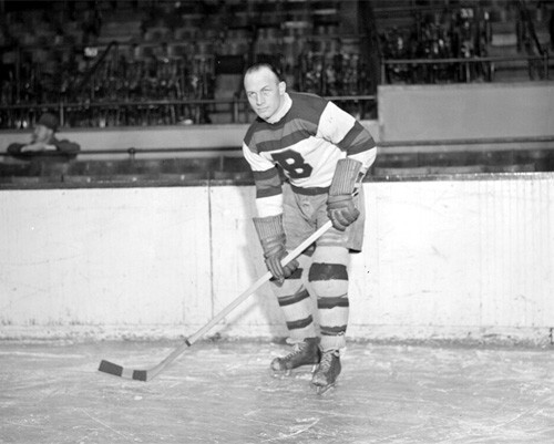 Boston Bruins Eddie Shore 1933 Photo - Picture 1 of 1