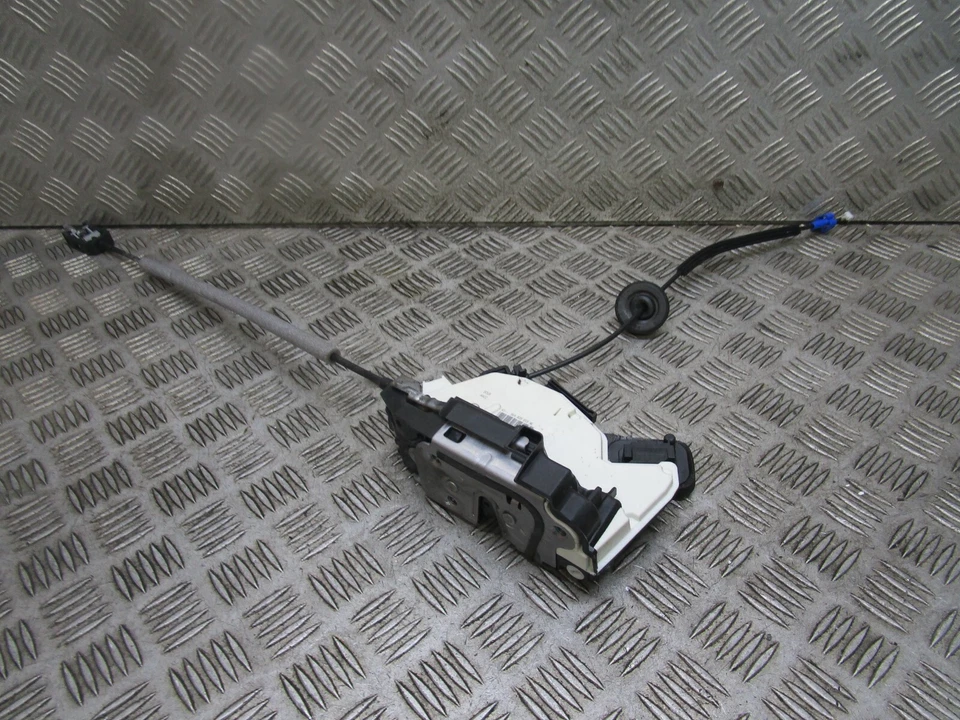 Mecanismo de bloqueo de puerta trasera SEAT LEON 2018 5 puertas lado de pasajeros 5k4839015ae fabricante de equipos originales Foto 2 de 4