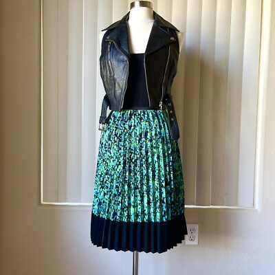 Liz Claiborne Black green Pleated A-line Lined Skirt Size: M
