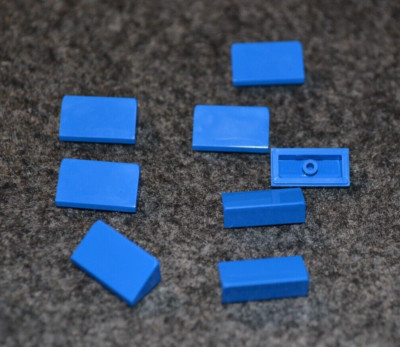 8 ~ 1x2 Blue Small Cheese Wedge Slope Bricks ~ New Lego Parts ~ | eBay