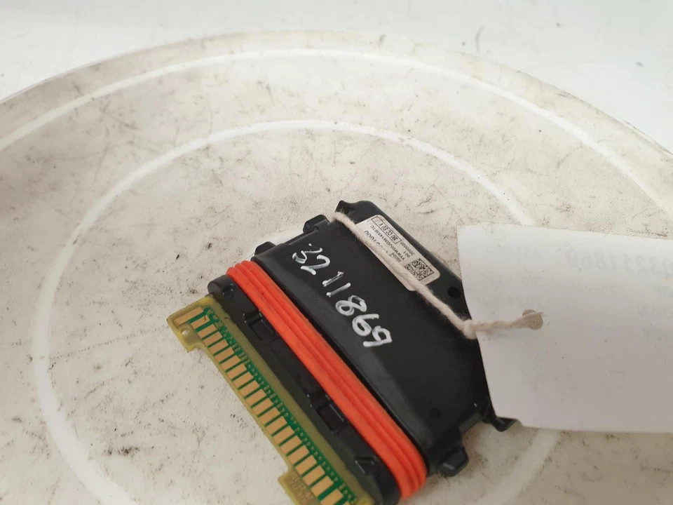 Husqvarna Vitpilen 401 Steuergerät 2021  - Bild 2 von 4