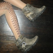 Sorel Distressed Tan Brown Grunge Avant Garde Ankle Wedge Booties Buckle Size 7