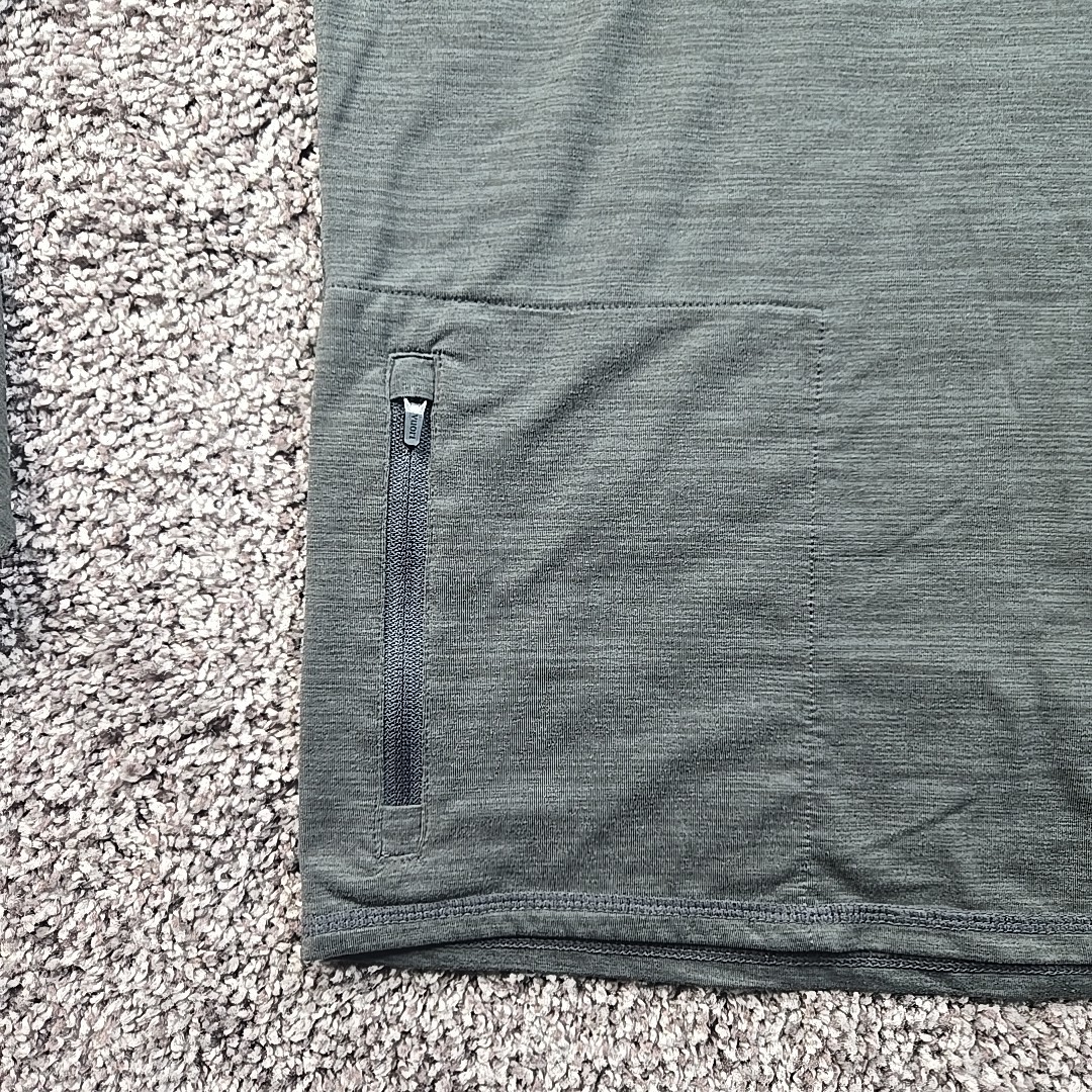 VUORI Ease Performance Half Zip Pullover Mens Med… - image 4