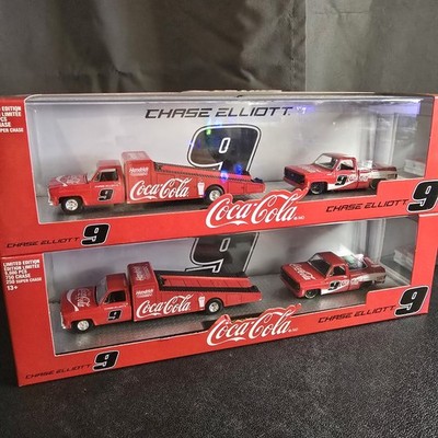 M2 Machines Chase Elliott 73 Chevy Truck 73 Chevy Cheyenne Hauler 1/64 Diecast