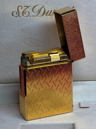 Vintage Dupont Lighter Gold Plated Original Box Booklet & Guarantee Card 1996 - Picture 2 of 12